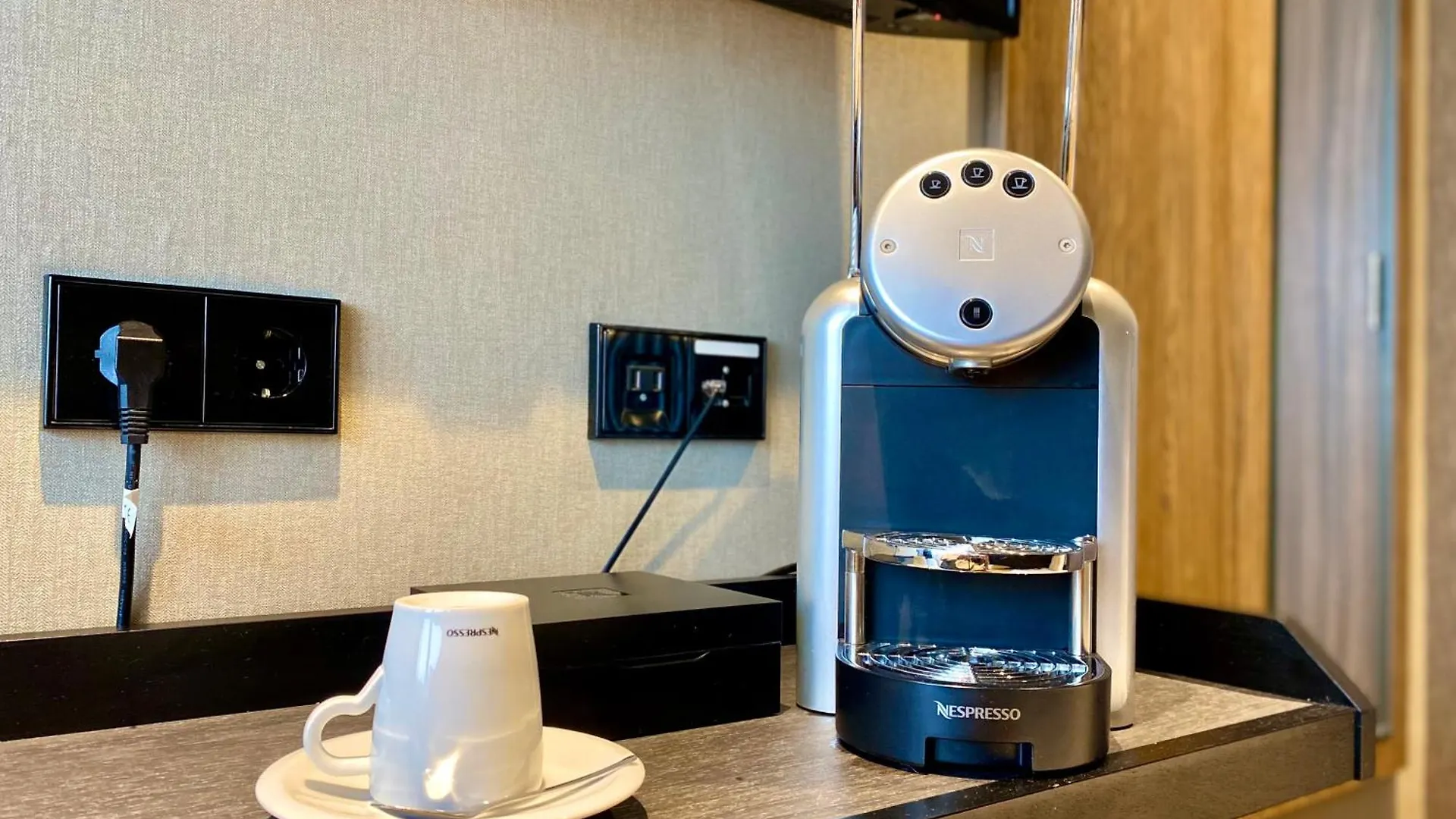 Xo Hotels Infinity Амстердам