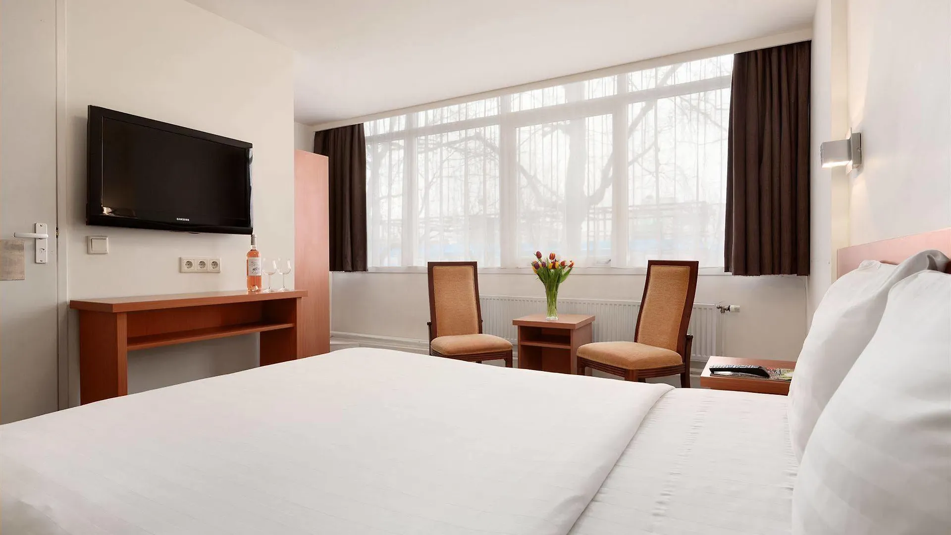 Xo Hotels Infinity Амстердам 3*,  Нидерланды